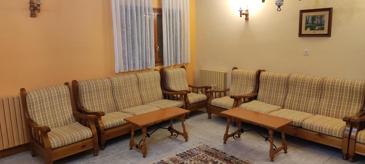 Apartamentos Lausan Gavín Zewnętrze zdjęcie